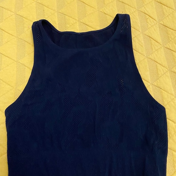 Fabletics Quinn Black Sculptknit Sports Bra/Leggings - Picture 2 of 8